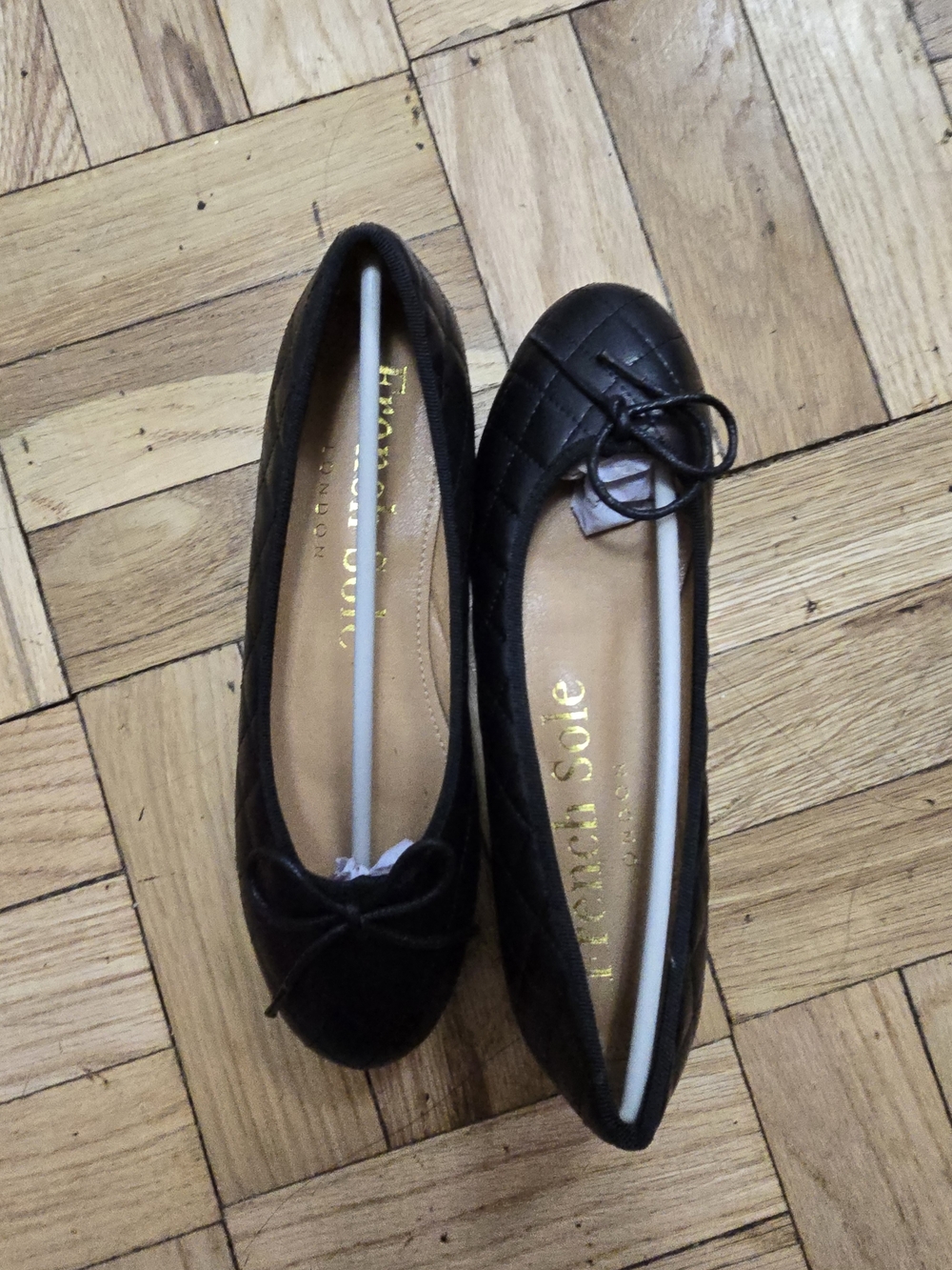 French Sole Black Quilted Ballet Flats with Bow Trim - Picture 4 of 4